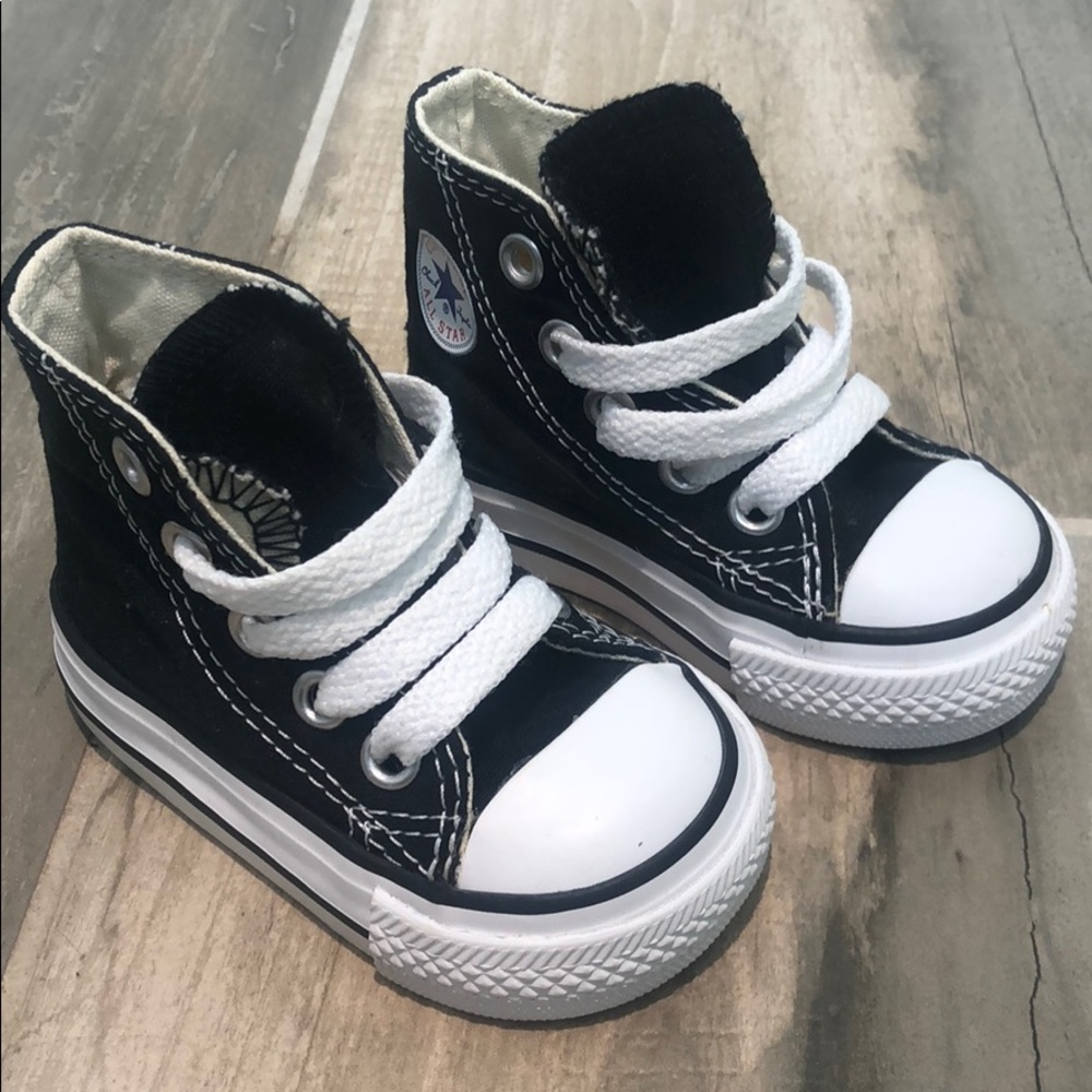 New Converse Chuck Taylor All Star Hi Shoes 7J231
